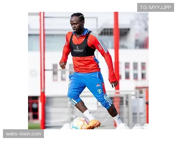 穆明伤缺致防线告急巴列卡诺主帅表示将启用年轻球员填补后防空缺